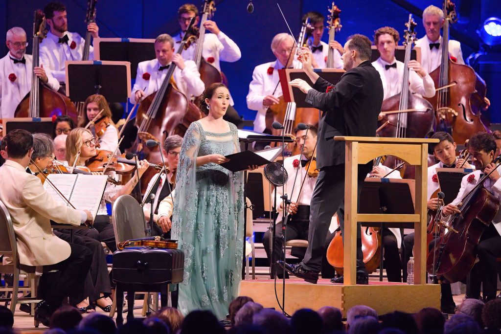 Andris Nelsons conducts Emanuel Ax and BSO at Tanglewood; Hilary Scott/BSO photo.